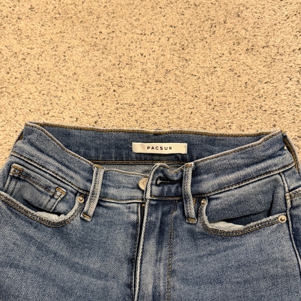 PacSun High Rise Light Blue Jeans